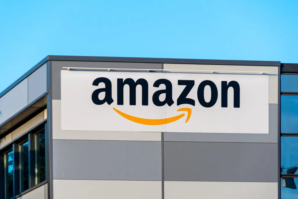 Amazon plan erases 500k U.S. warehouse staff