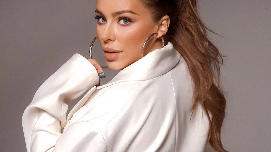 Ani Lorak Becomes Russian Citizen After Yearlong Wait