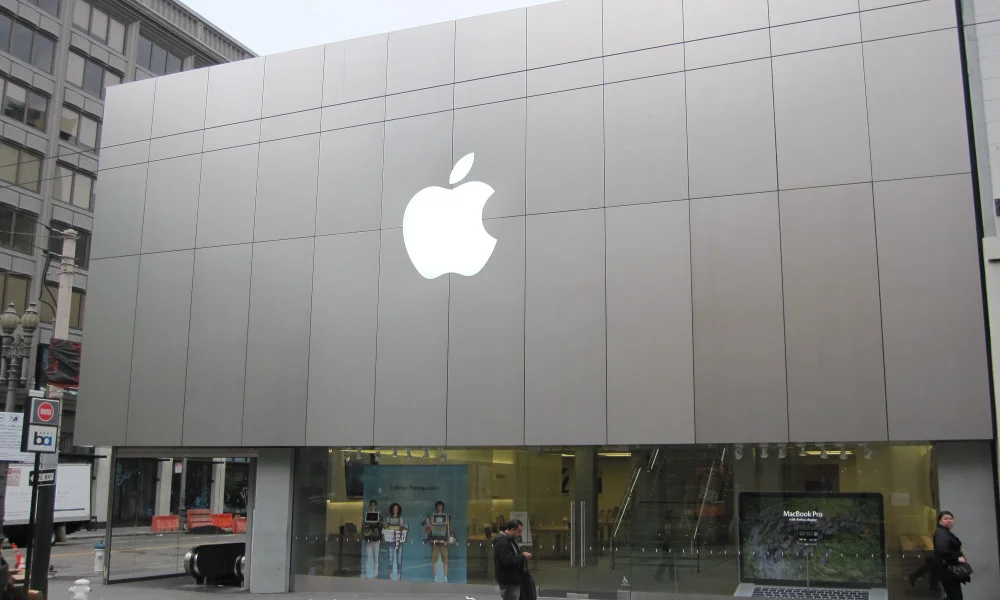 Apple canned a Virginia genius for being Jewish