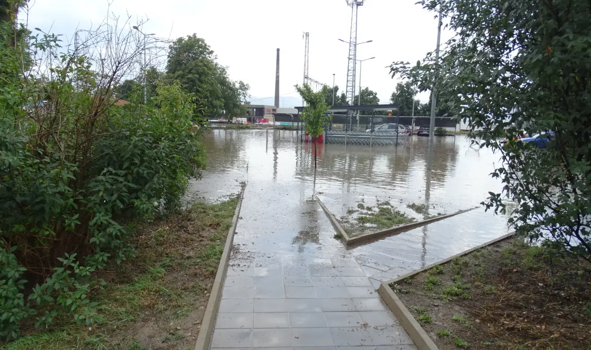 Ardino cut off by floods, emergency leaves towns stranded