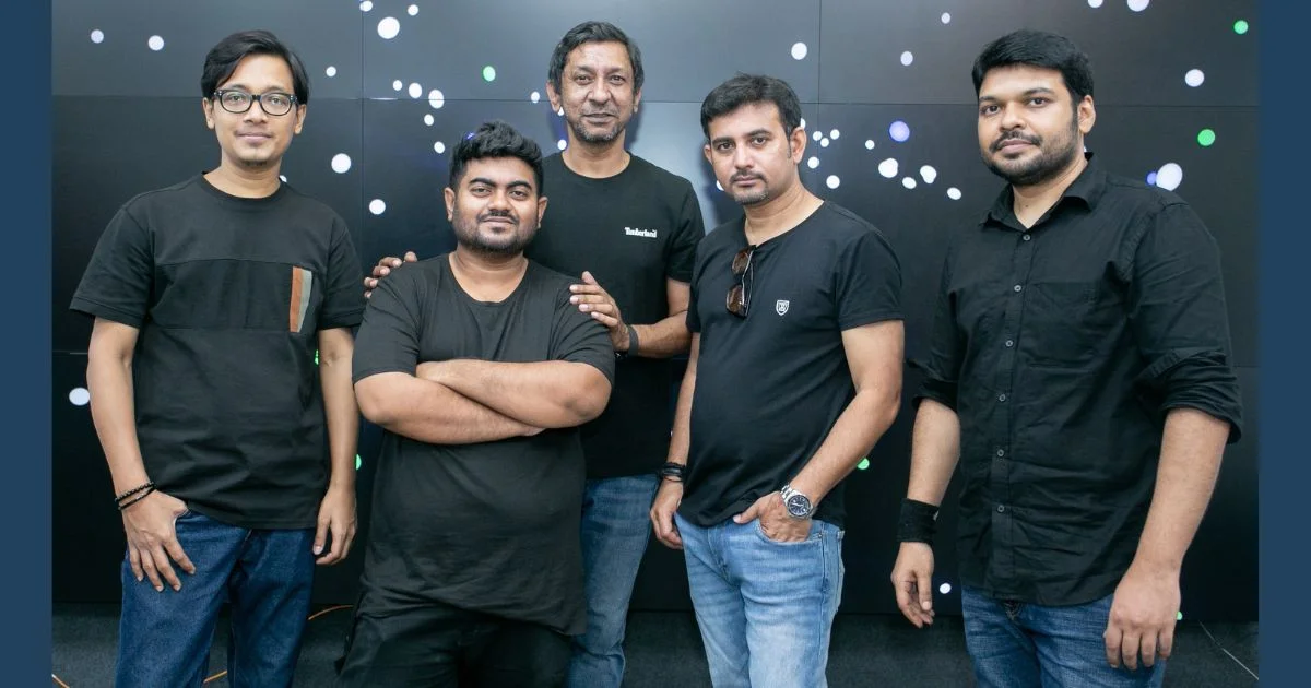 Avash drops Shotta, rocks Yamaha Music Hall, Dhaka