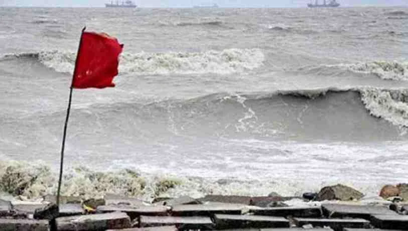 Bangladesh Maritime Ports Issue Cautionary Signal as Squally Weather Approaches