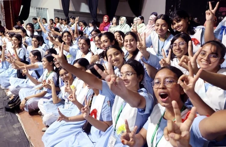 Bangladesh students rush to Teletalk SIMs for SSC result recheck frenzy