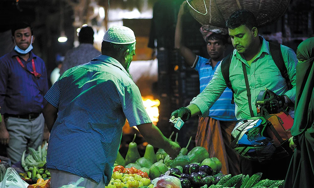 Bangladesh's High Inflation Continues to Strain Lower and Middle-Income Households