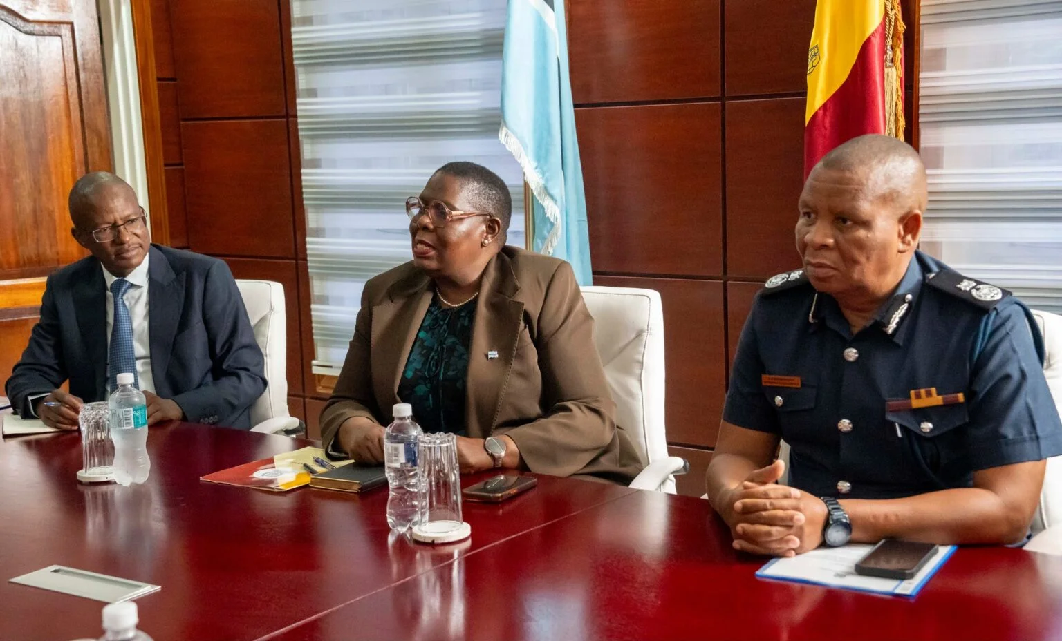Botswana CP Marathe meets retired officers on crime
