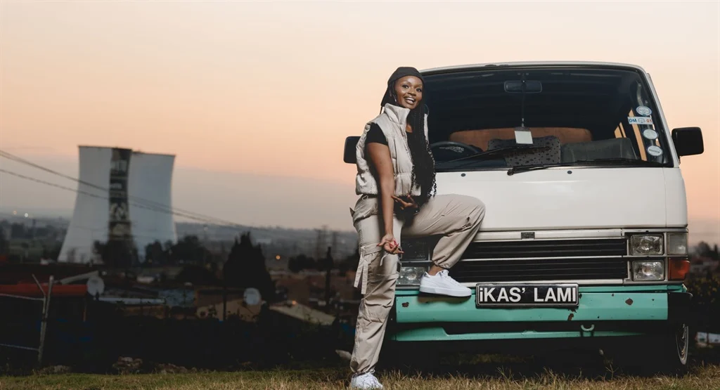 Celebs head back to the hood on Ikas’Lami’s return