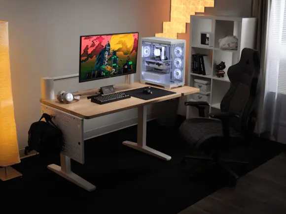 Corsair Platform4 Desk with Height Adjustability