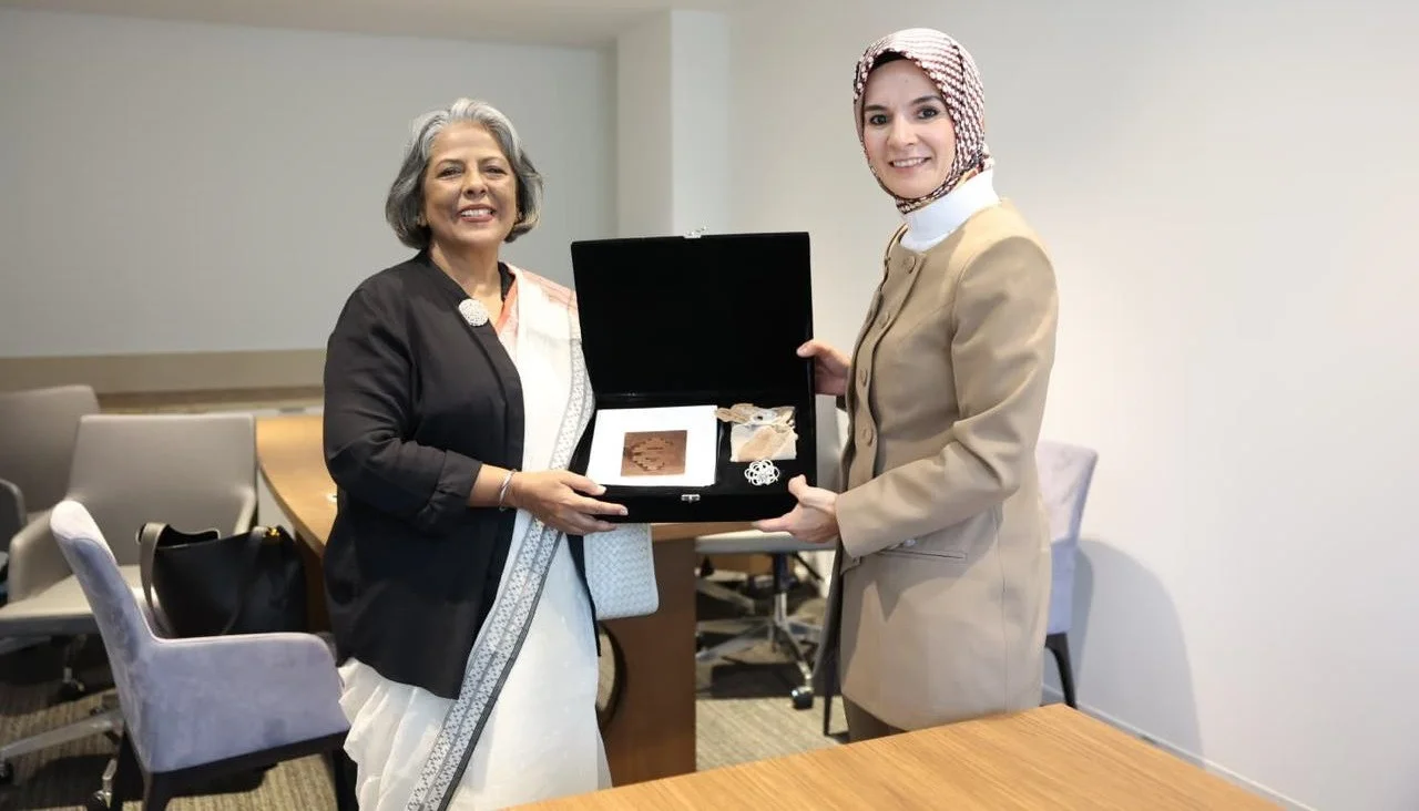 Dhaka, Ankara plan global Islam women's summit