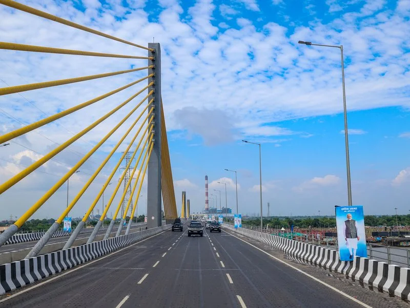 Eight Indian cities drag trucks into a clean freight future