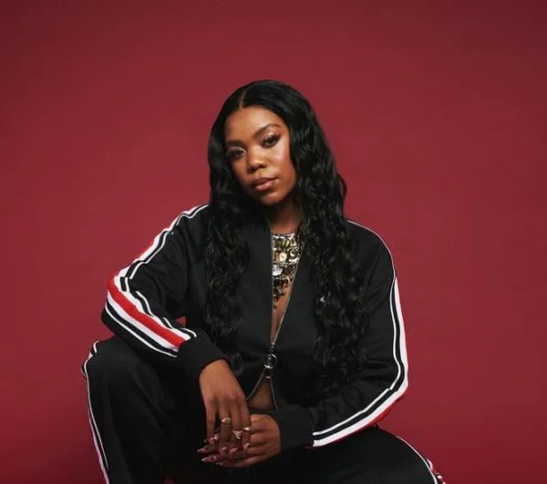 Elaine hits 1M Spotify listeners, silencing doubters