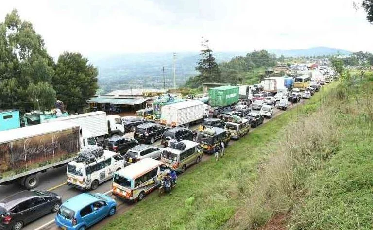 Festive gridlock looms, Interior says reroute now