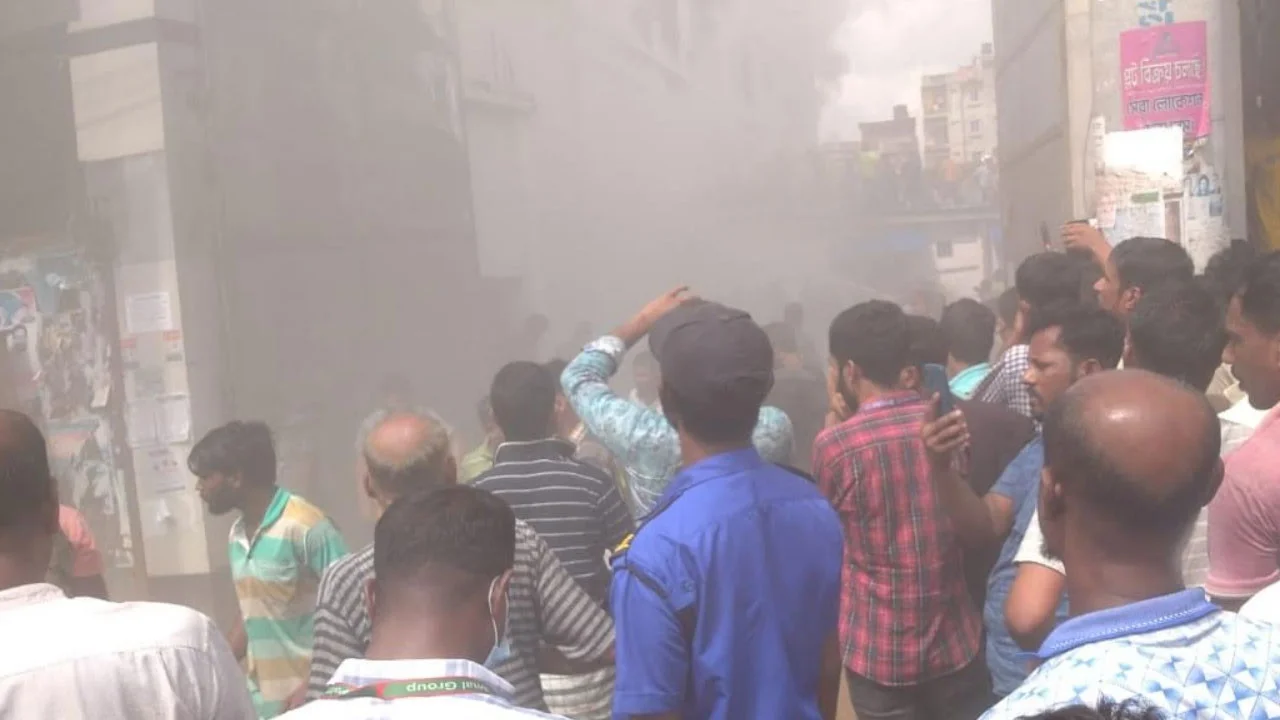 Fire rages at Ayesha Garments in Ashulia, Savar