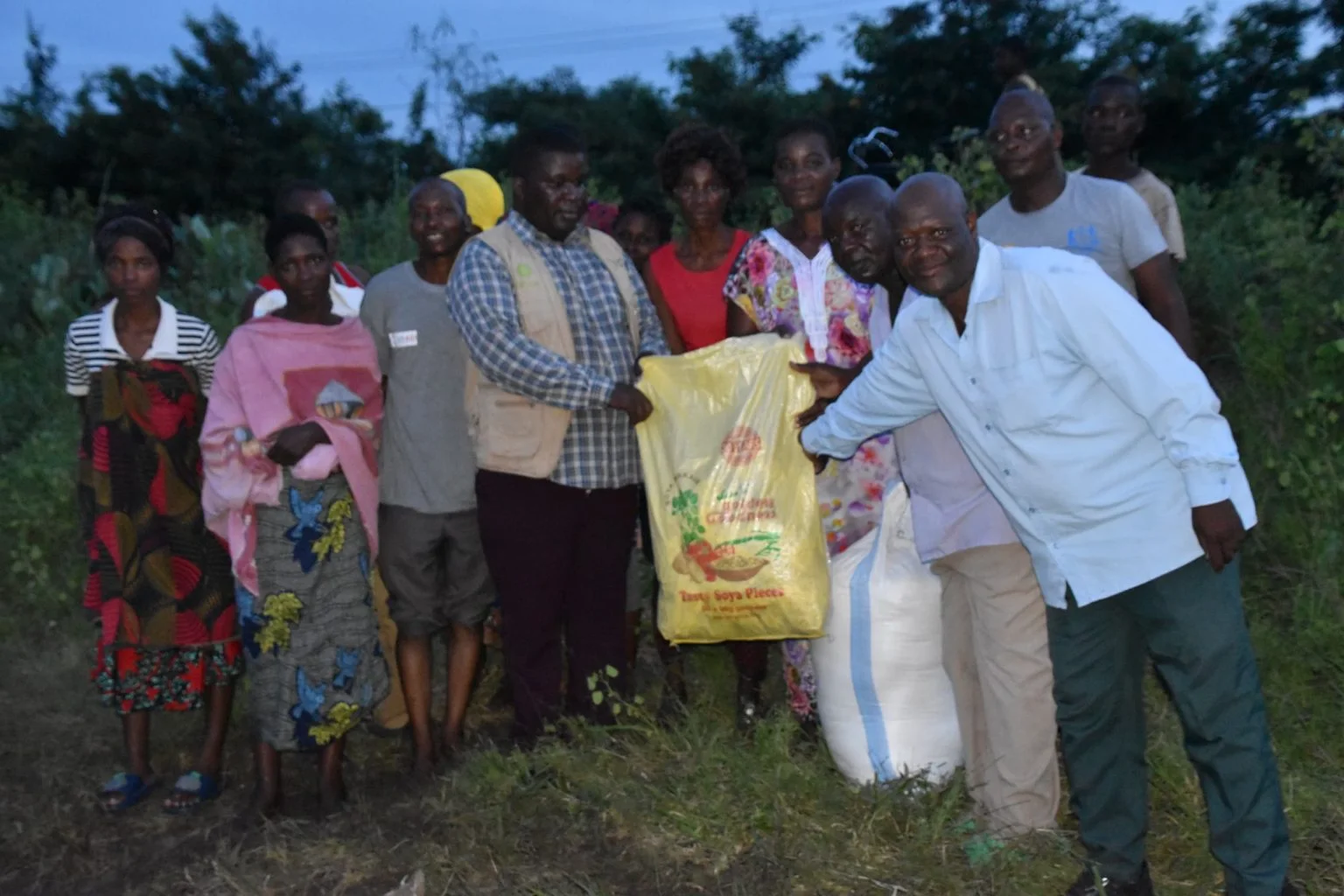 Flood-hit Polosi Village gets food aid from Buleki