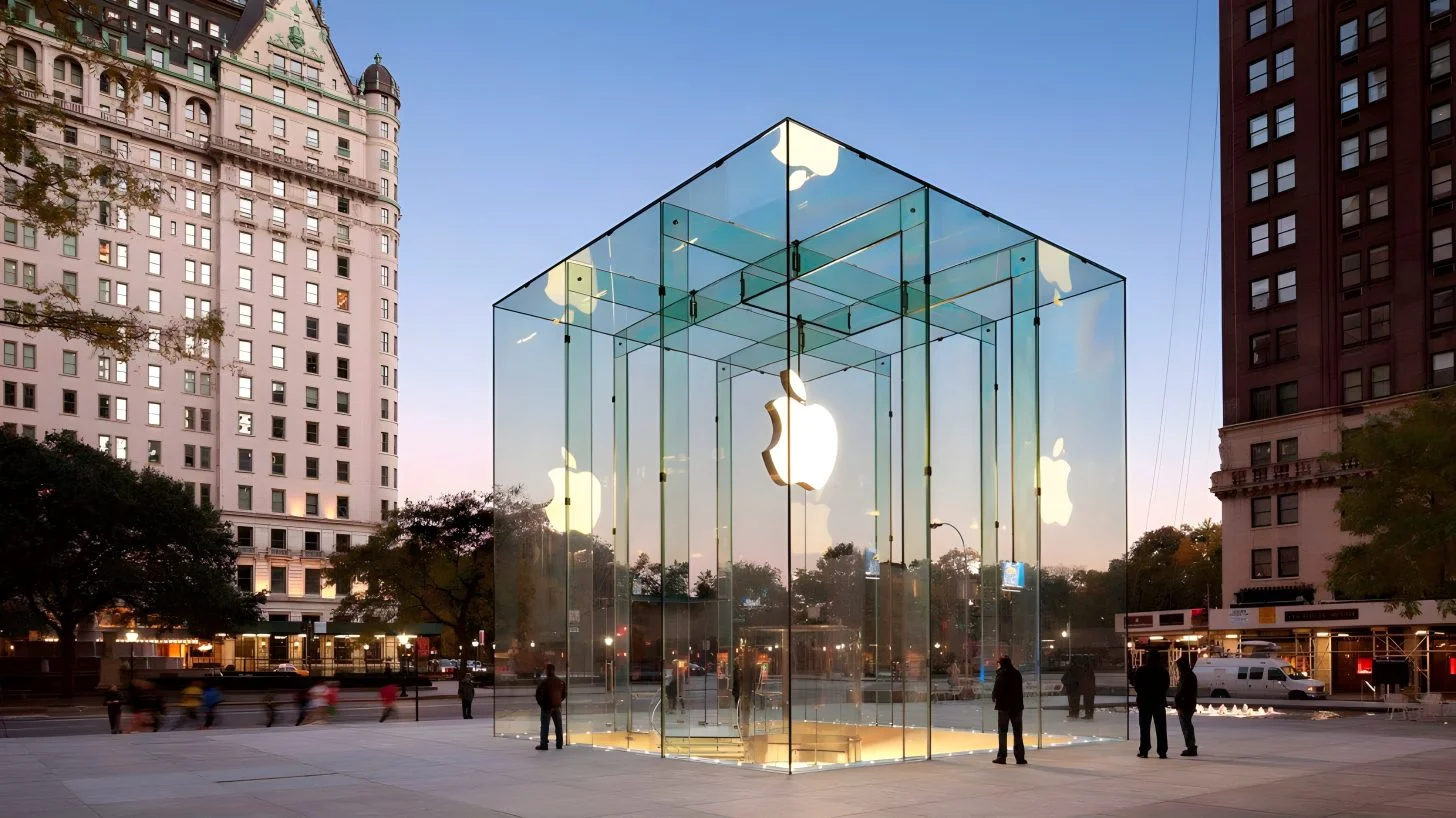 France investigates Apple's Siri pedophile recordings