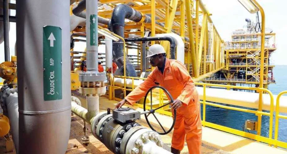 Gas Flow Halts as Jubilee FPSO Hits Snag