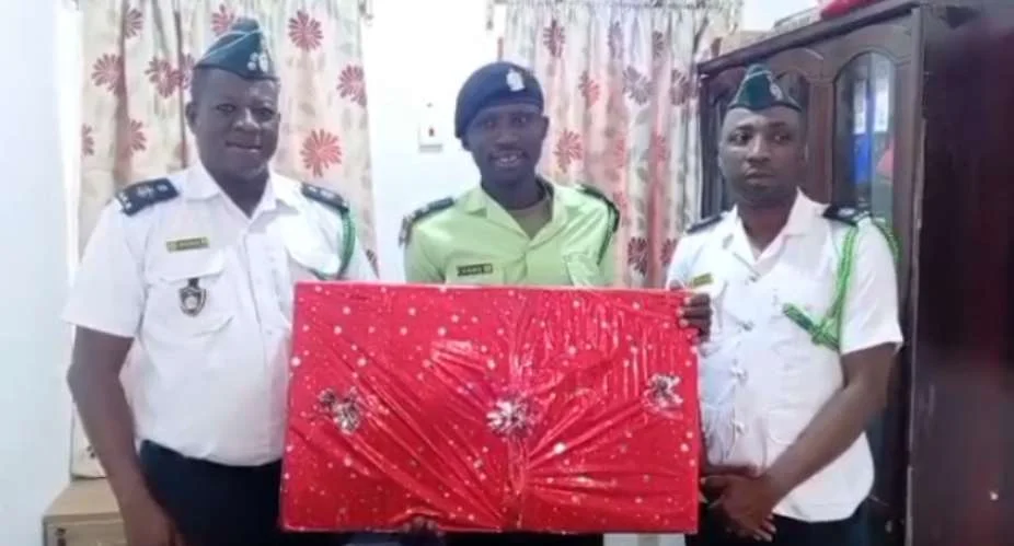 Ghana NAS honors EMT Marfo for roadside CPR rescue in Oti