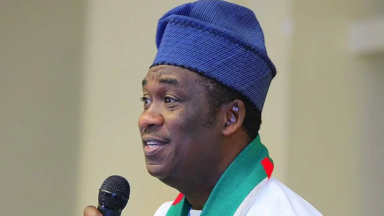 Hamzat tells grads Nigeria needs thinkers, not degree zombies
