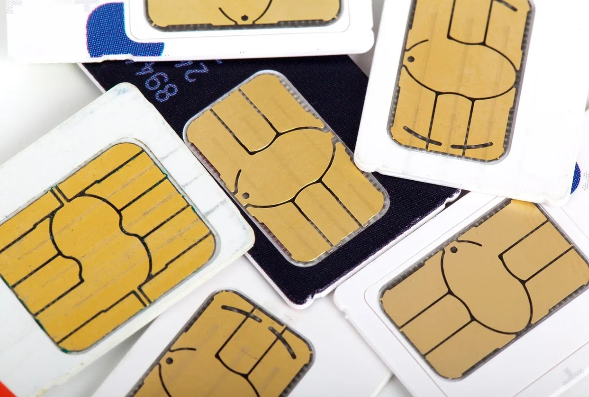 Hayo pitches tighter SIM control as swap scams spread