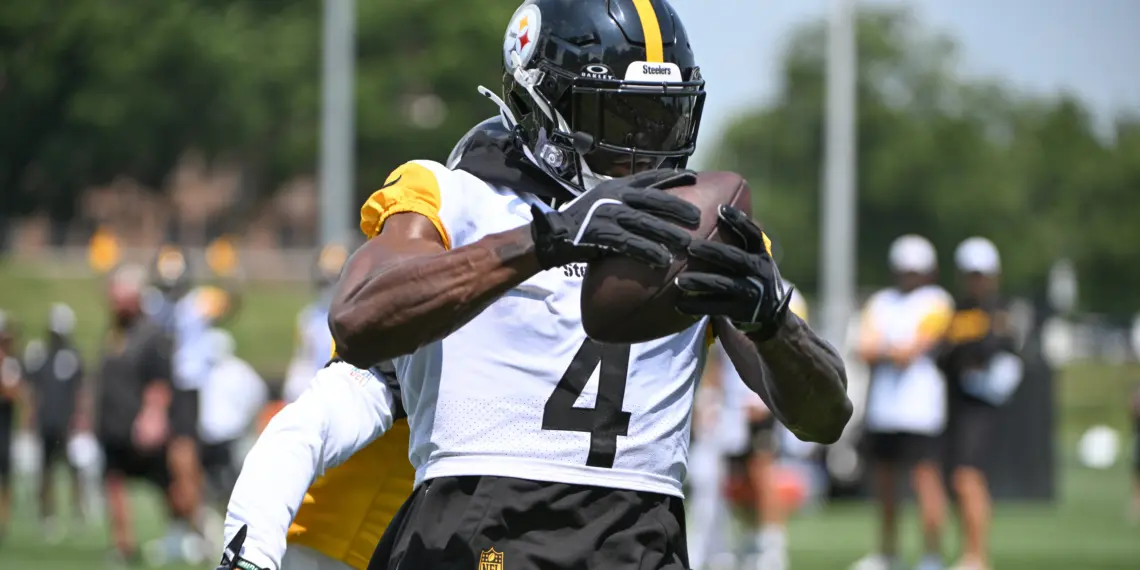 Injuries to DK Metcalf, Jarran Reed mar Seahawks training camp