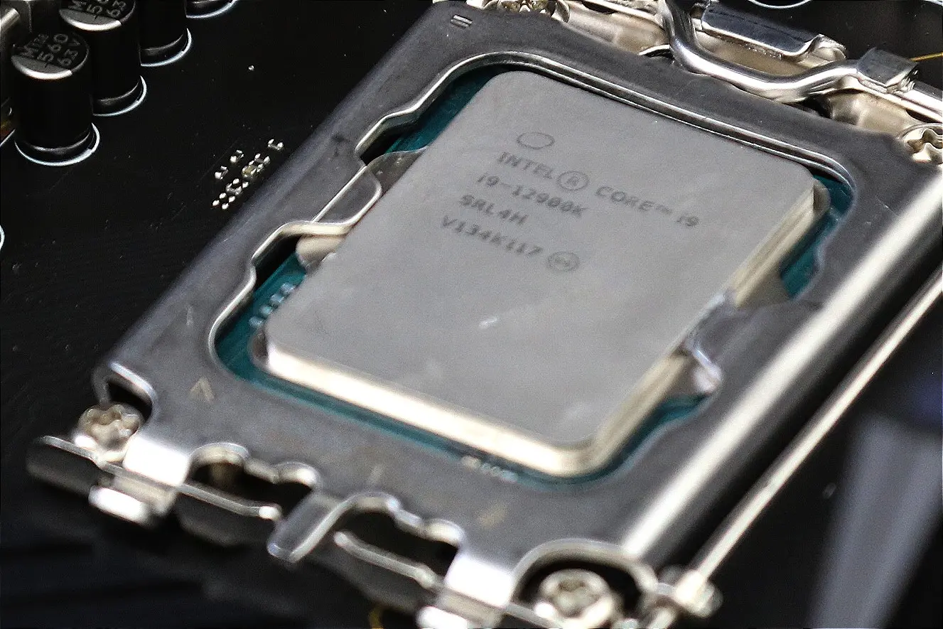 Intel preps 12th Gen Alder Lake and Sapphire Rapids for retirement