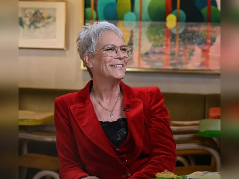 Jamie Lee Curtis thanks mom for saying no to The Exorcist