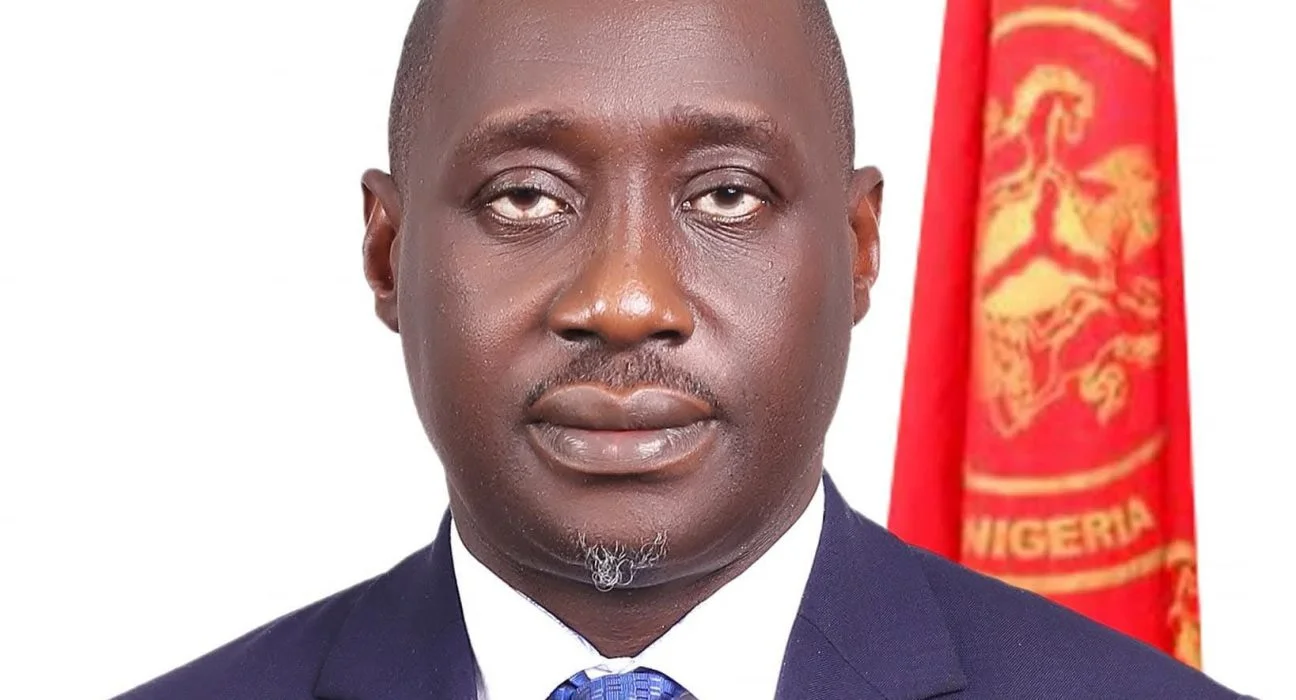 Jarigbe rejects the governor title, bends knee to Otu