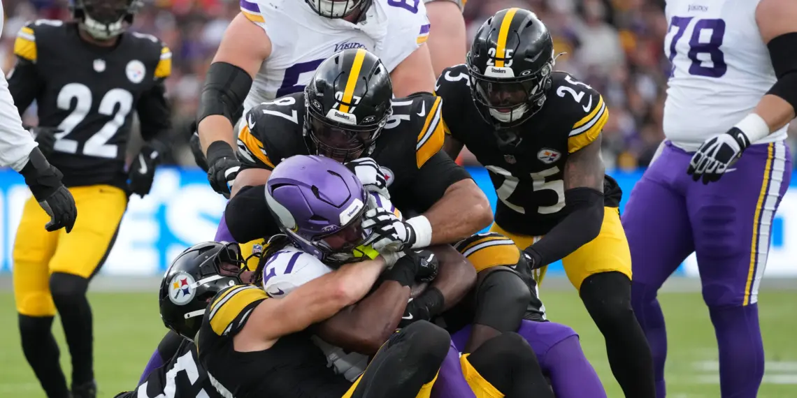 Jordan Mason benched after fumble as Vikings turn to Zavier Scott