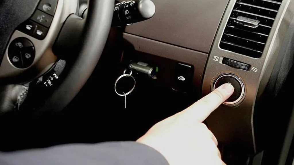 Keyless car crooks busted, 107 rides gone