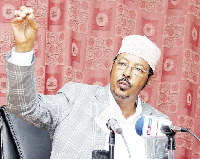 Keynan Rages Over Dying House Debates