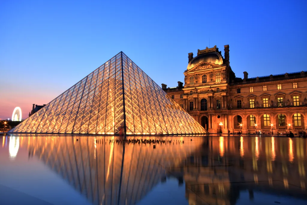 Louvre reopens after $102M jewel heist
