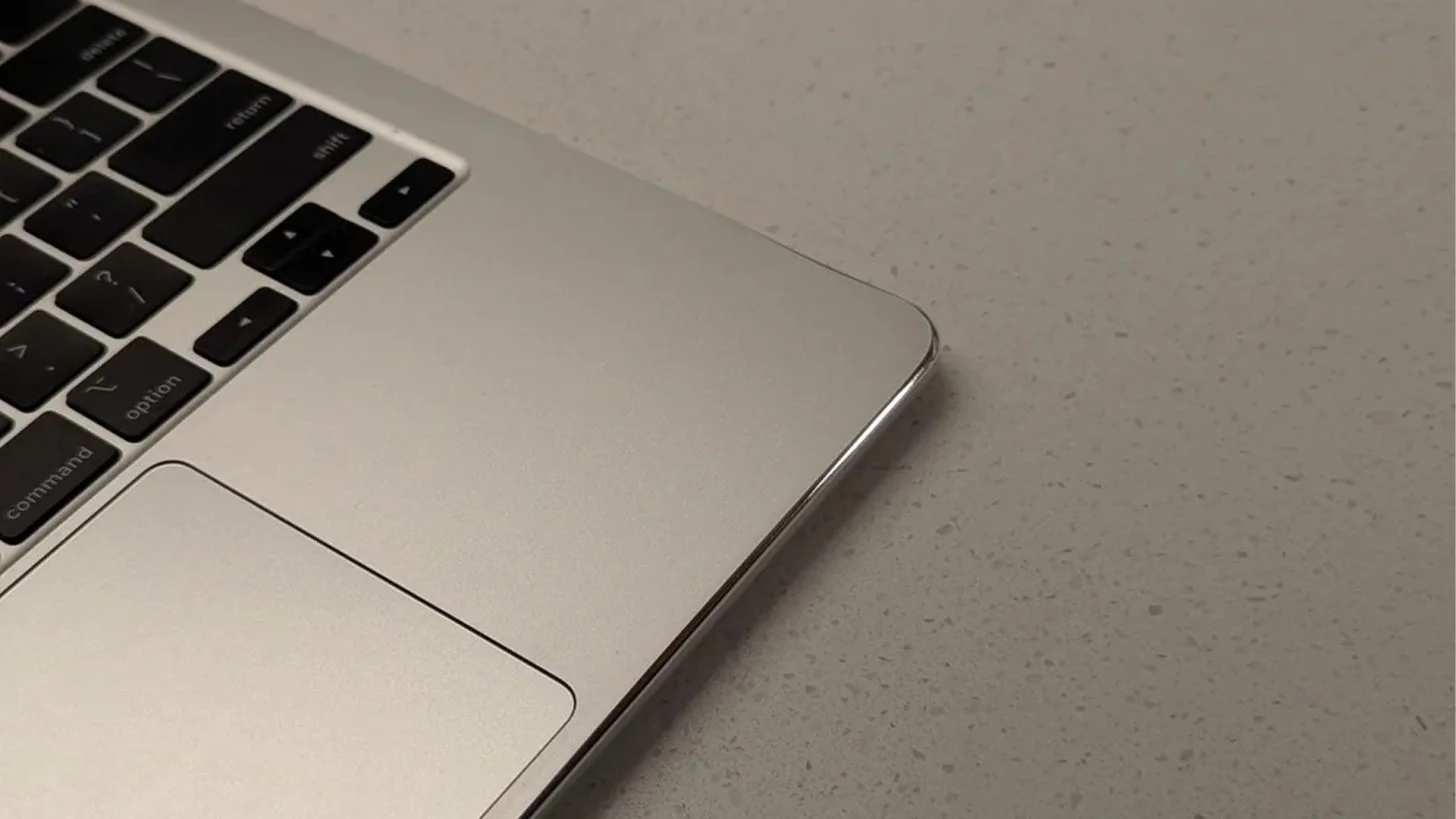 MacBook Air owner sands sharp edges, comfort wins over style