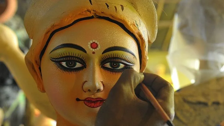 Mahalaya is observed across Bangladesh, devotees hail Durga