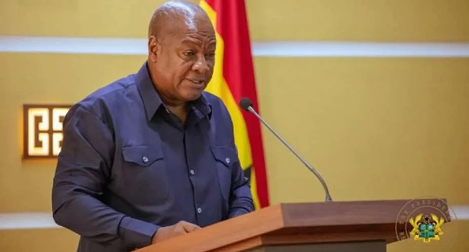 Mahama Ditches Accra Gives Teachers Power