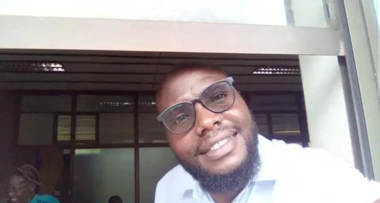 Malawi Teams Fight for Power