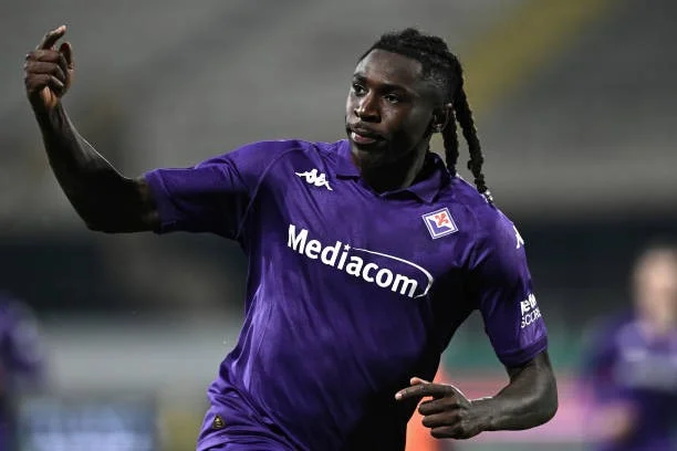 Manchester United Faces Two-Week Deadline to Trigger £44m Clause for Moise Kean