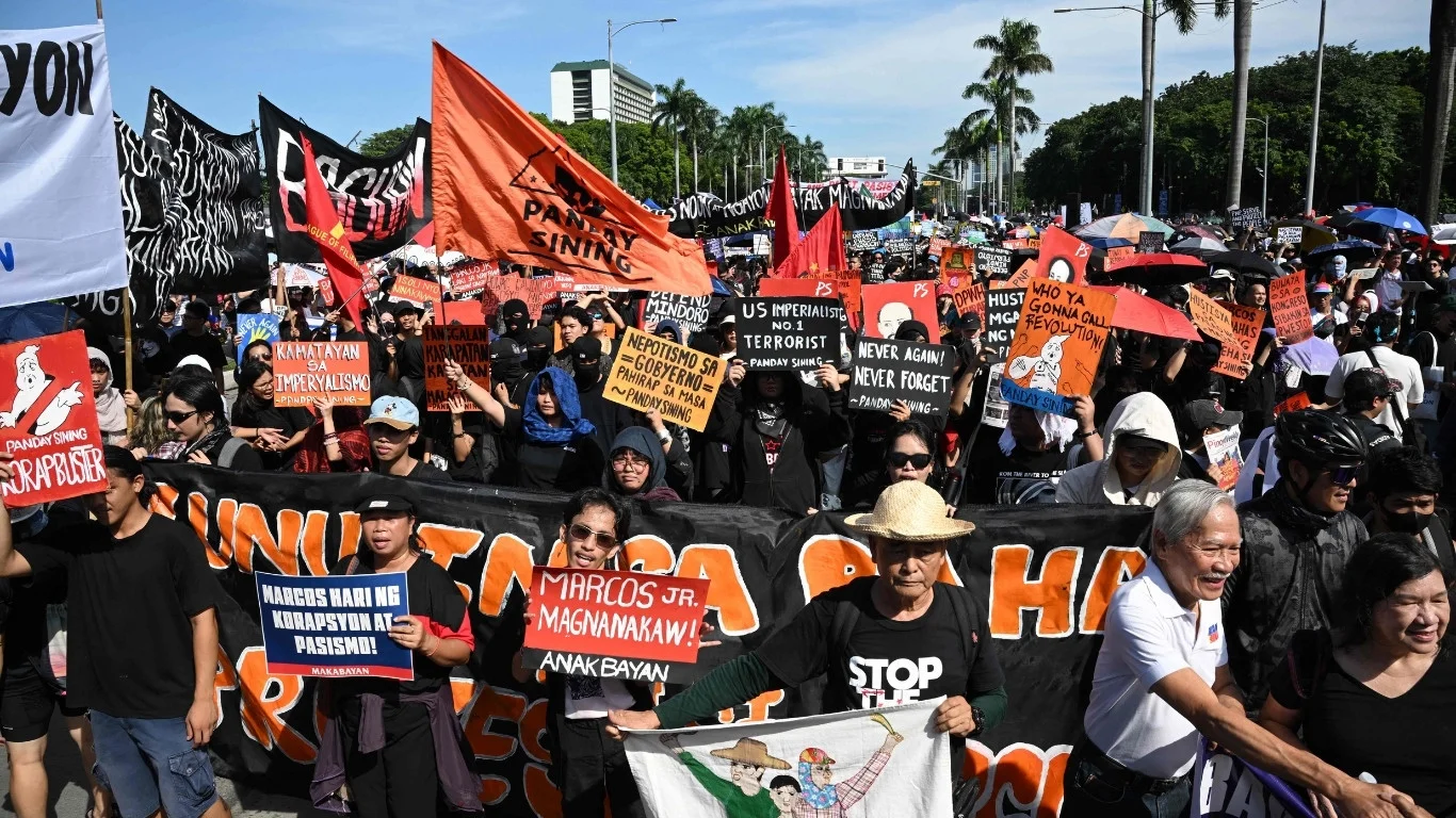 Manila protesters blast Marcos over ghost flood projects