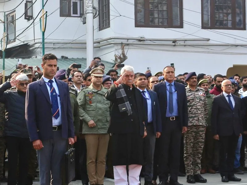 Manoj Sinha praises J&K police for module bust