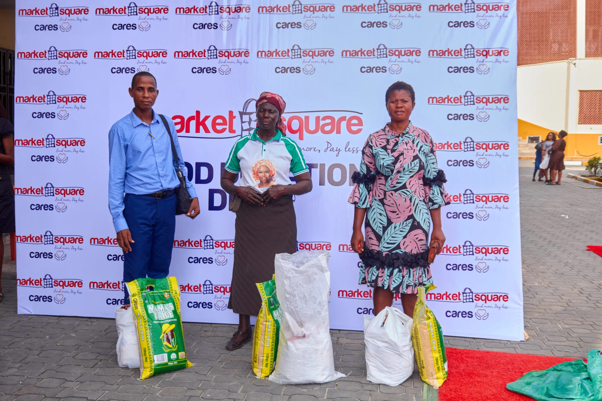 Marketsquare feeds 100 Rivers residents in CSR push