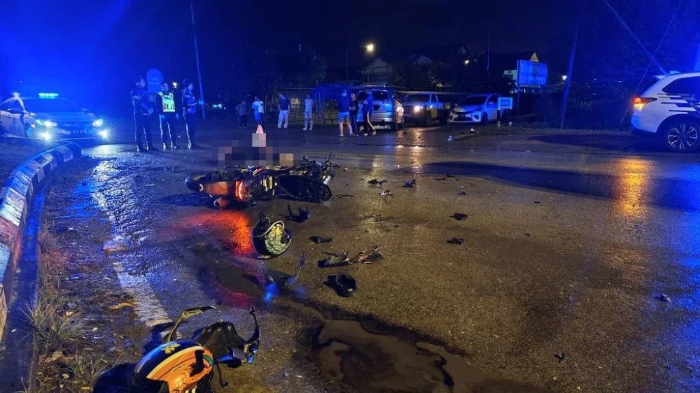 Motorcyclist dies as Toyota Harrier exits slip road