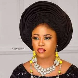 Mummy Surutu's grief costs Azeezat Shorunmu her voice