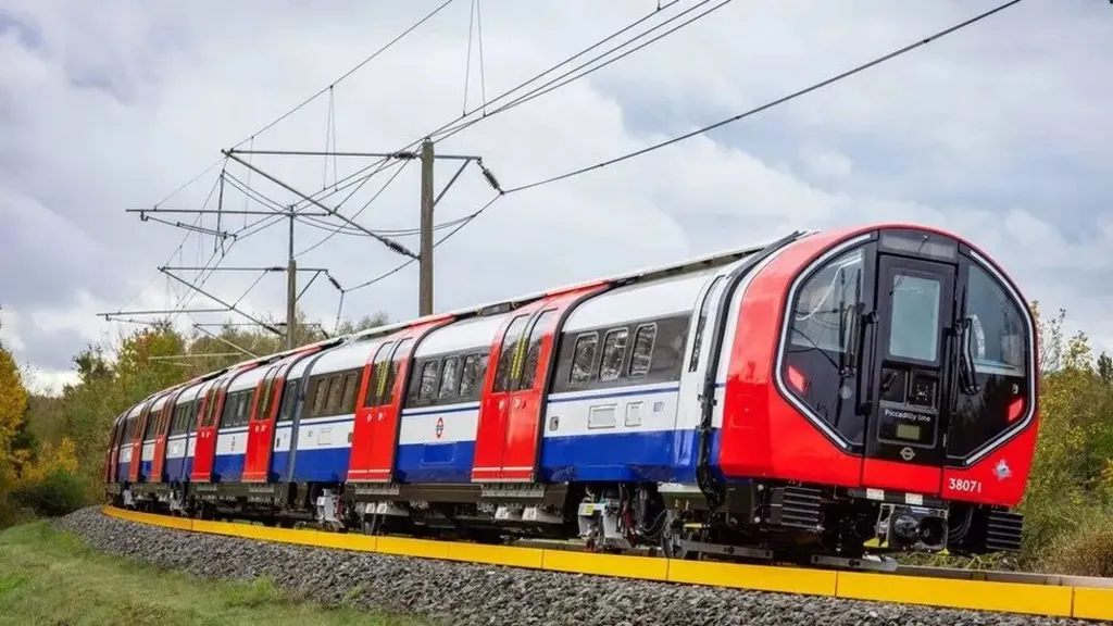 New Piccadilly line trains delayed until late 2026