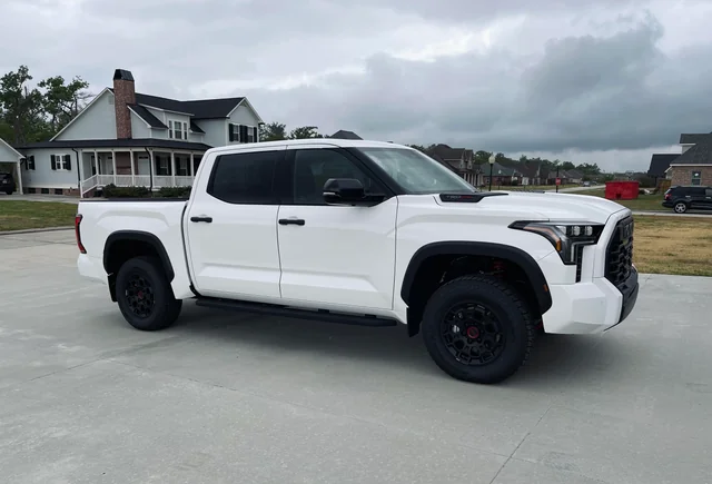 Nicole Dube crashes Tundra, returns for BMW after romp