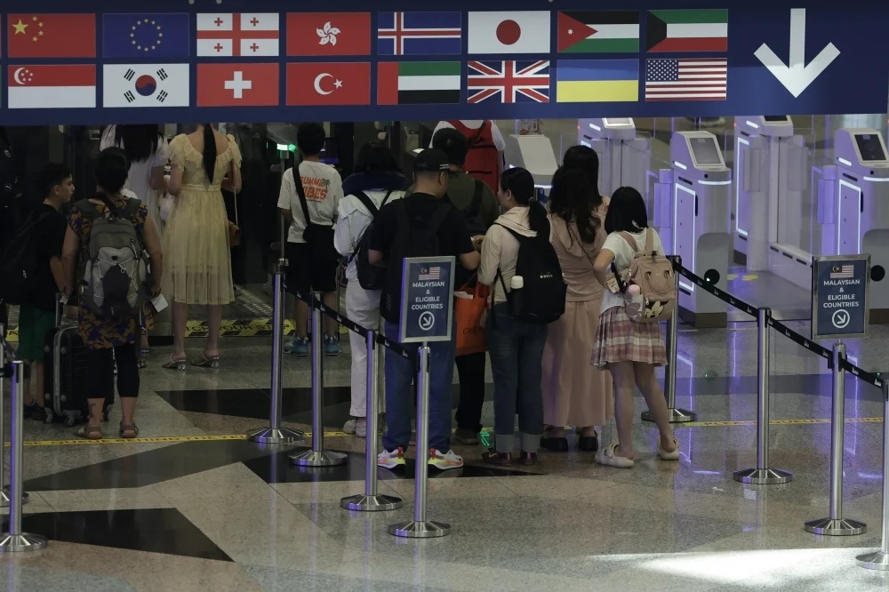 Ninety-nine foreigners denied entry at KLIA after failing security checks