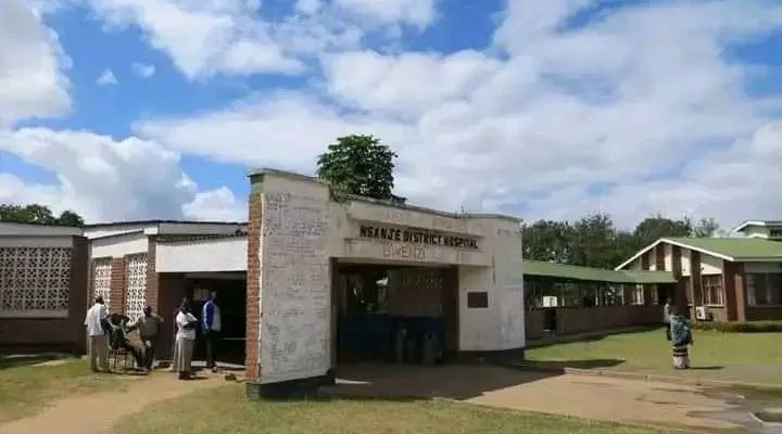 Nsanje health staff protest K1000 welfare deductions