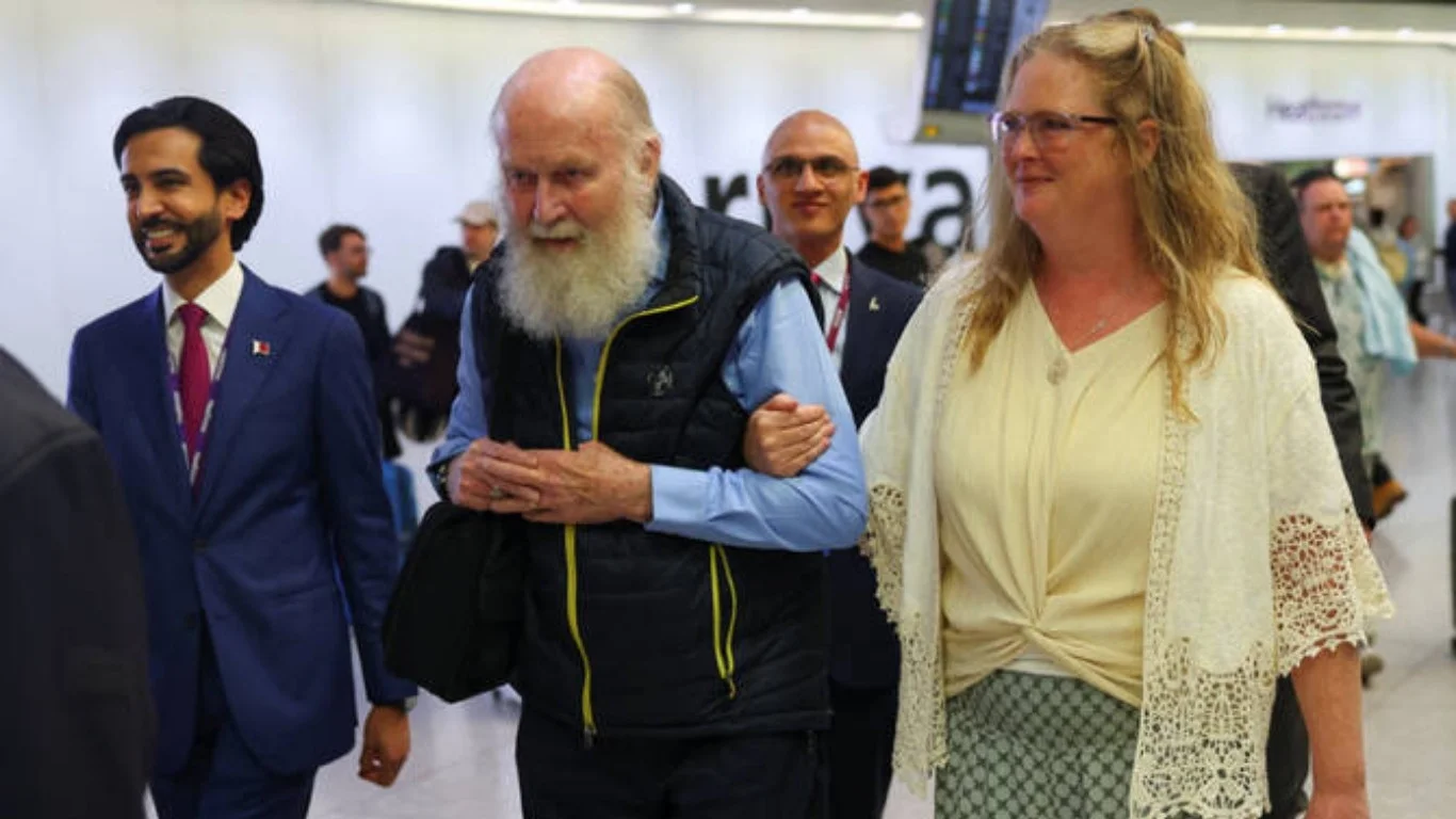 Peter and Barbie Reynolds, freed by the Taliban, return to the UK