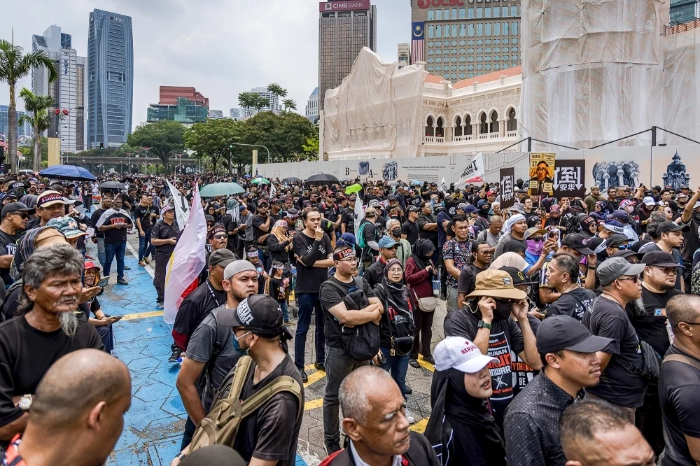 Police probe Anwar effigy caning at Dataran Merdeka rally, drone use flagged