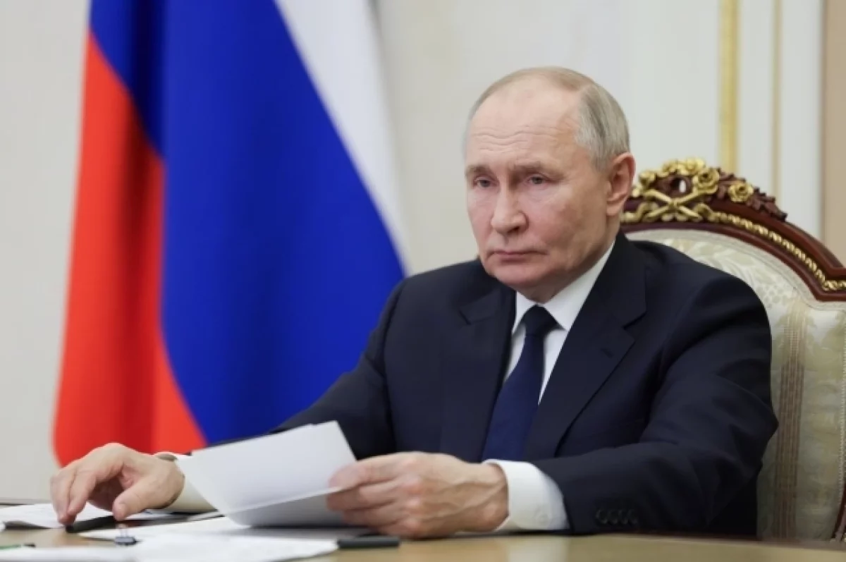 Putin Orders Block on Ukrainian Phone Calls