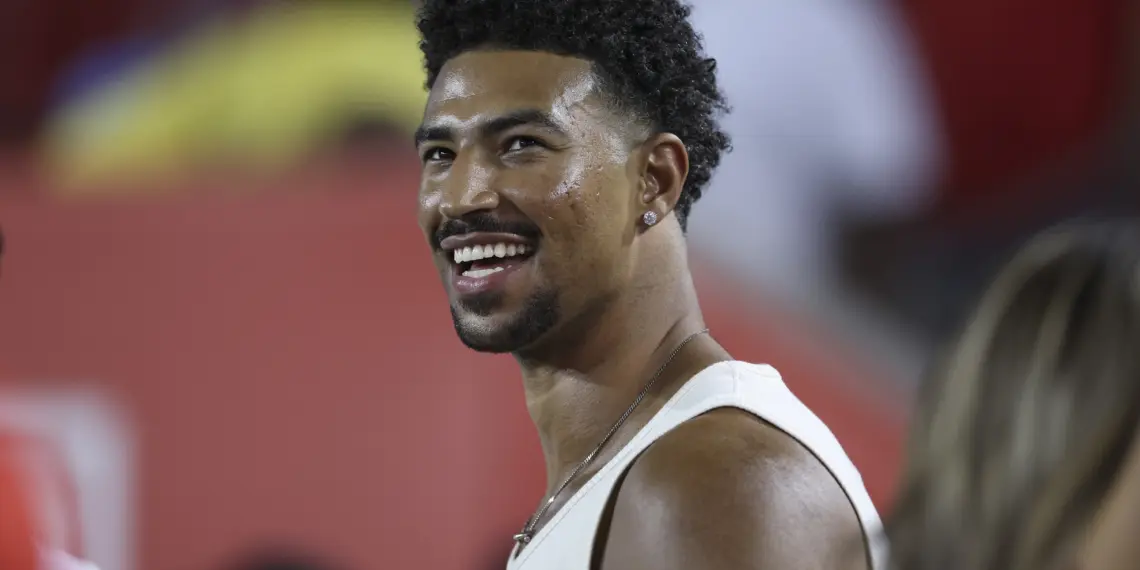 Quentin Grimes learns he's worthless, stays with Sixers