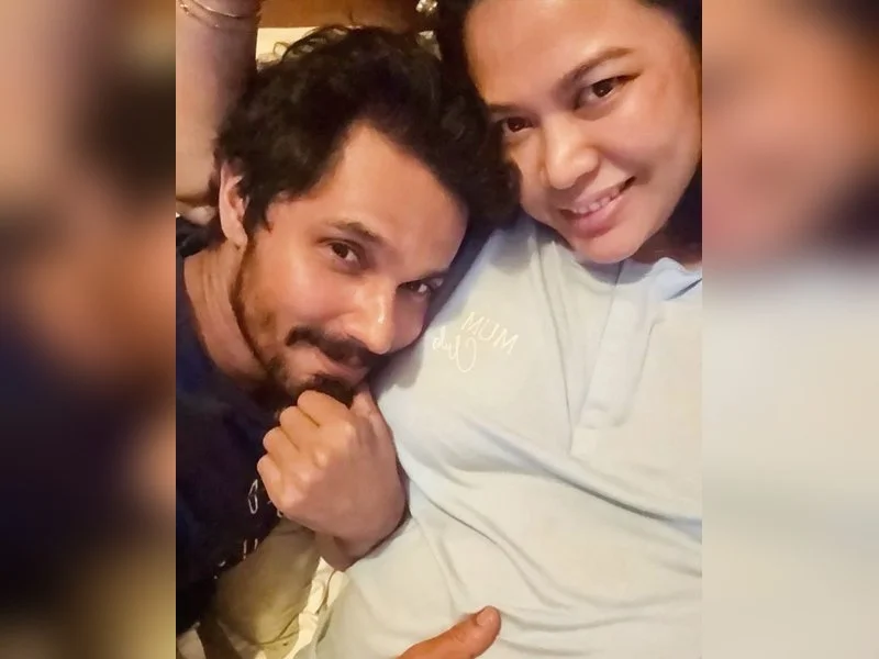 Randeep’s smitten, Lin’s glowing