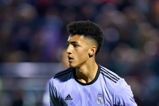 Real Madrid offloads striker Alvaro Rodriguez to Elche